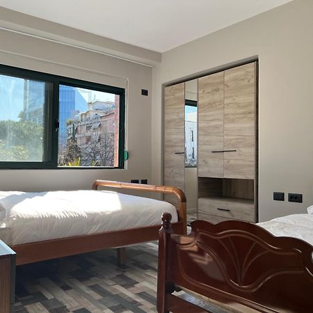 Piazza City Center Apartment Tiranë Luaran gambar