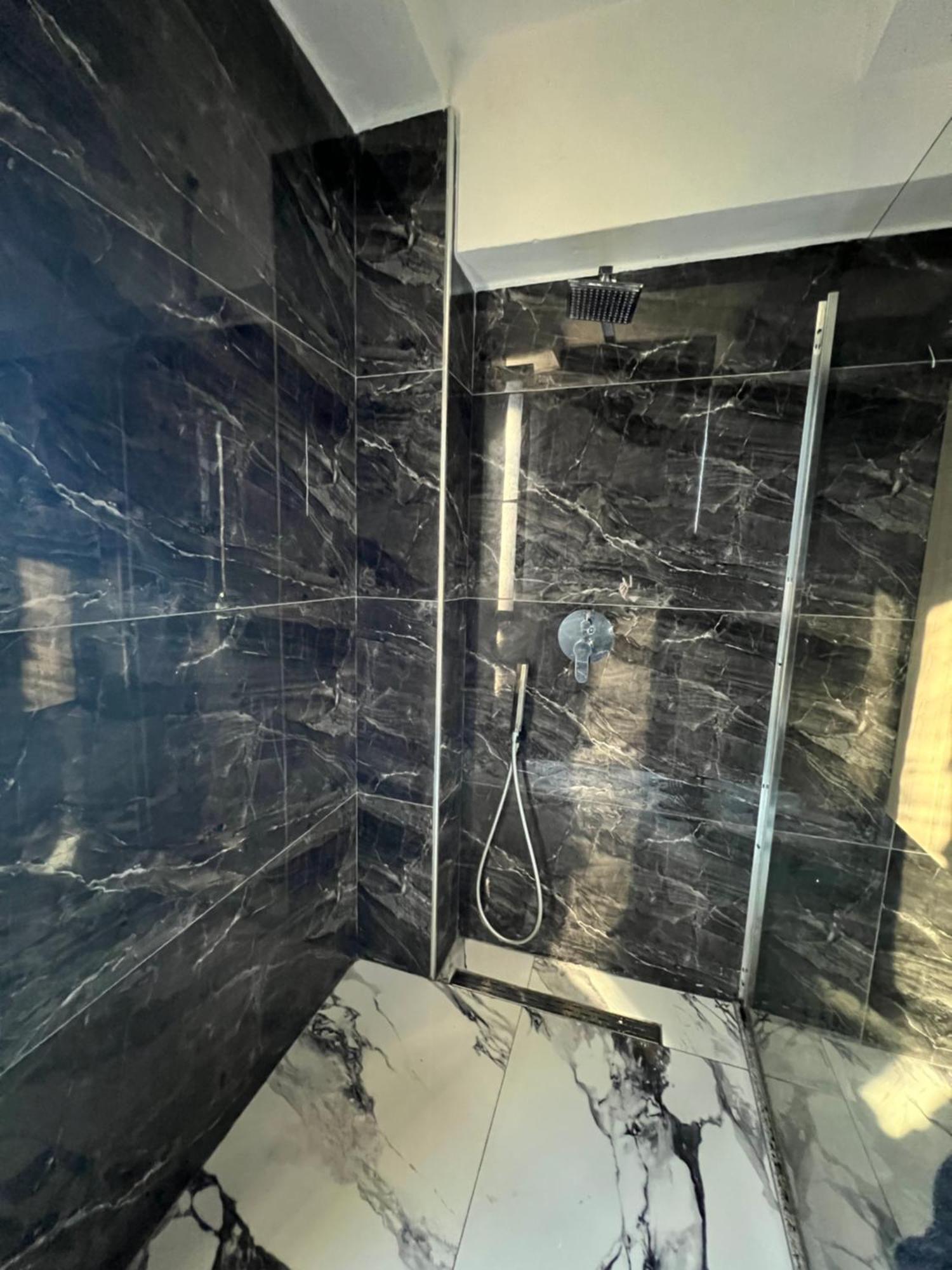 Piazza City Center Apartment Tiranë Luaran gambar